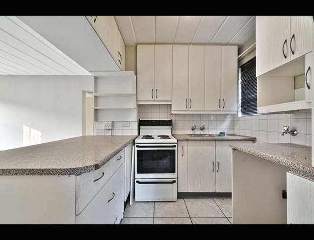 2 BEDROOM APARTMENT FOR SALE IN VERWOERDPARK